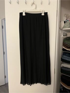 long black skirt